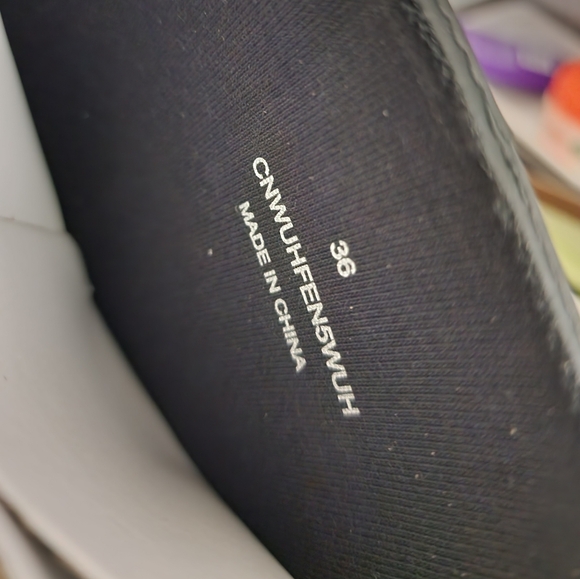 Burberry Rainboots - Picture 2 of 2